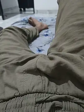 Play_boy9351 webcam