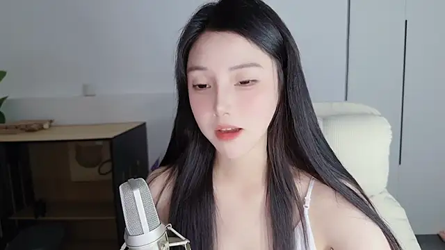 holo_love webcam