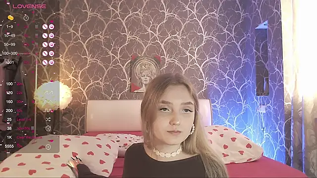 MiaMiaMeow webcam