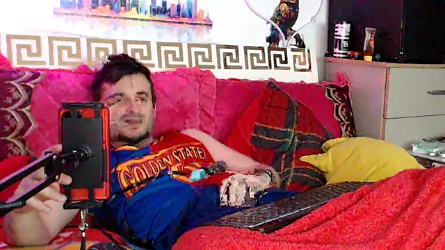 KingOfSinRO69 webcam