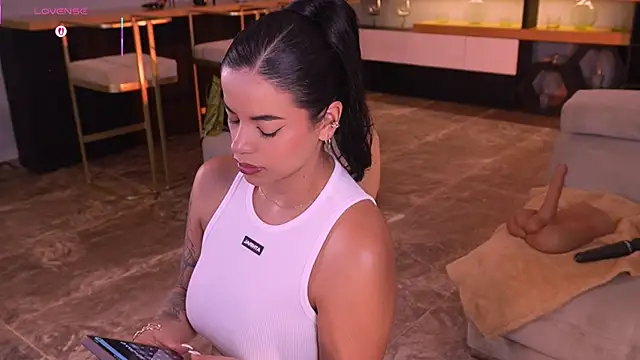 KateSunder webcam