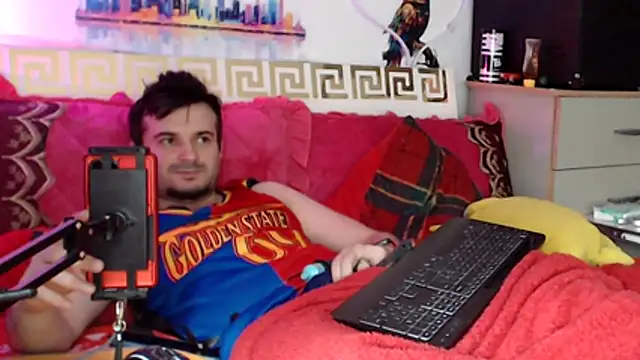 KingOfSinRO69 webcam