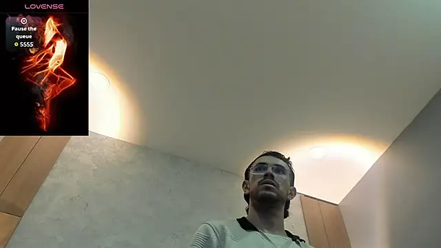 CodyWalkerR webcam