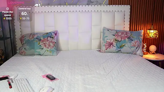 hornybarelylegalgirl webcam