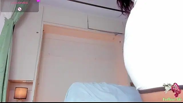 ChloeWiillow webcam