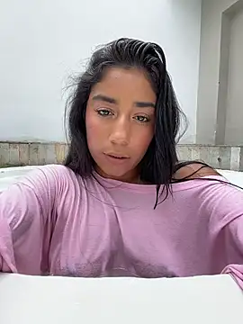 SaryJonex webcam