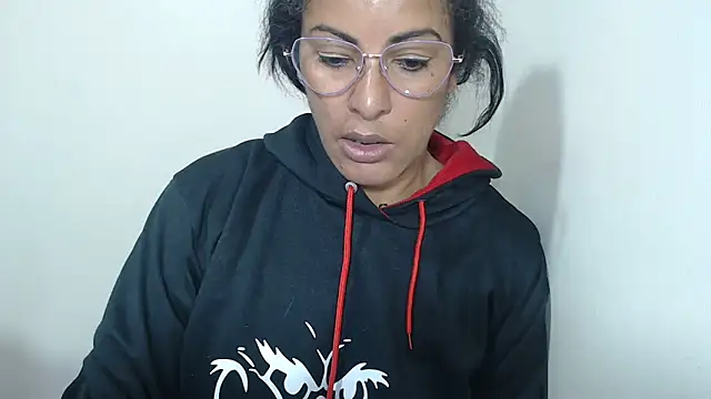 kateleyagrey webcam