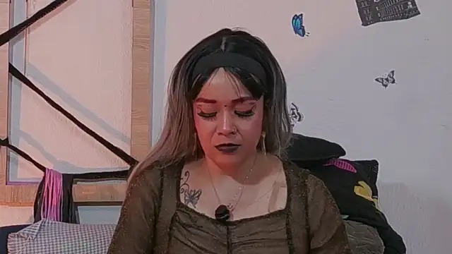 keila_j webcam