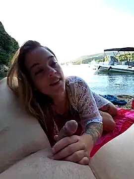 Luna_Lynn webcam