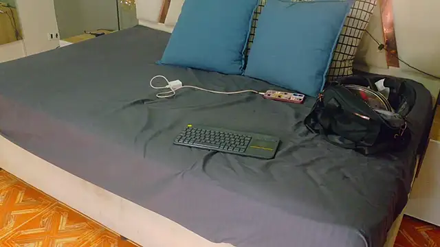 JenaCooper_ webcam