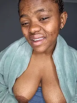 CertifiedhottieXOXO webcam