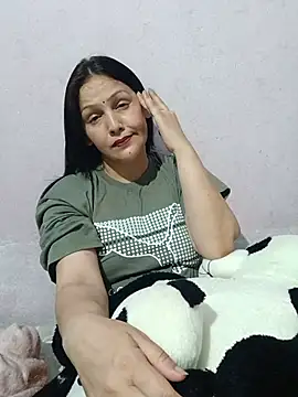 simmy14321 live cam on StripChat