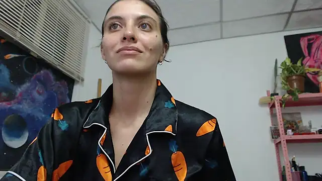 mariecam420 live cam on StripChat