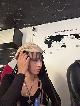 sasha-firee (F young) - play pussy with fingers