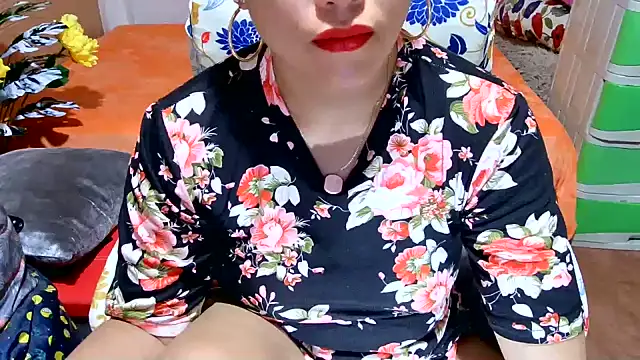 Filipina_Desire webcam