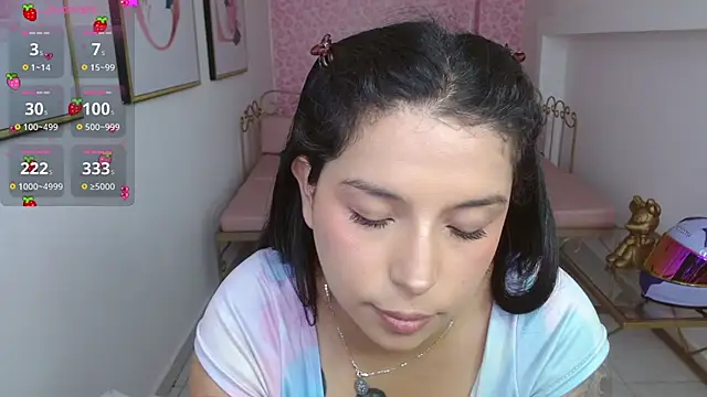 Small_naughty_ webcam