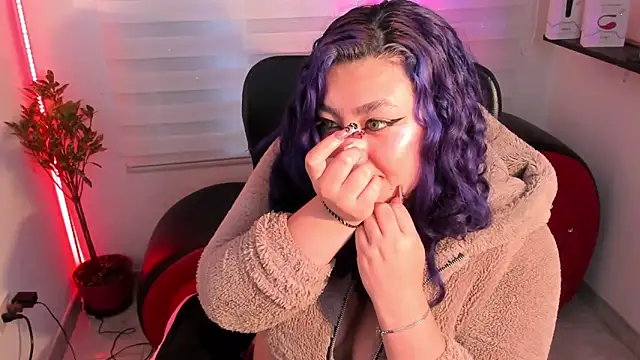Emily_Jonesh webcam