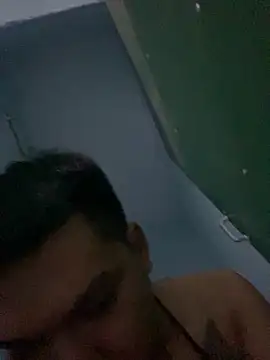 messiiio18 webcam