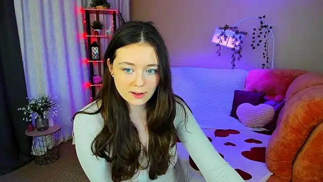 AlluringLookk webcam