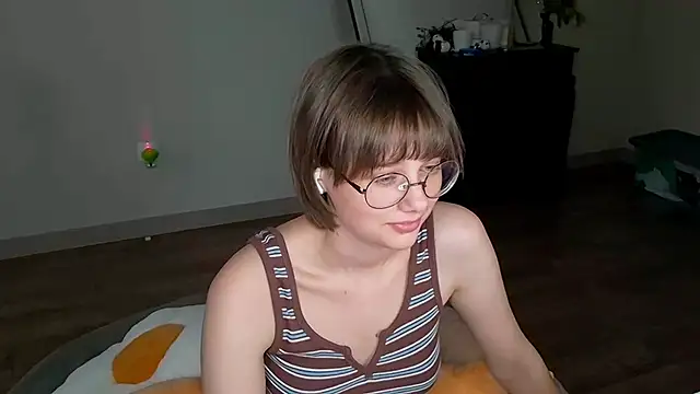 ExitedTroth webcam