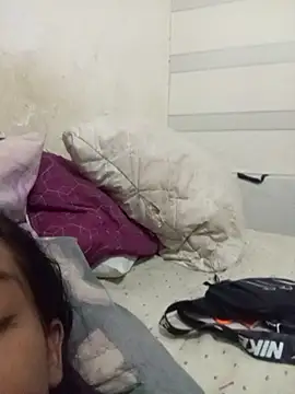 loveofpetitegirls34 webcam