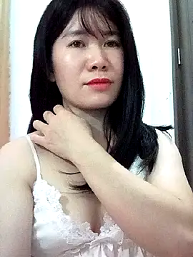 Bondgirl_9 webcam