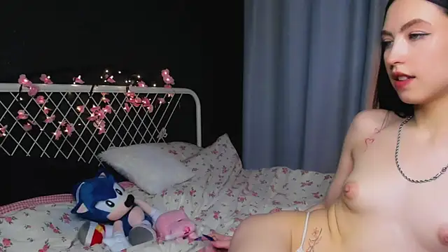 lizaa_breeze webcam