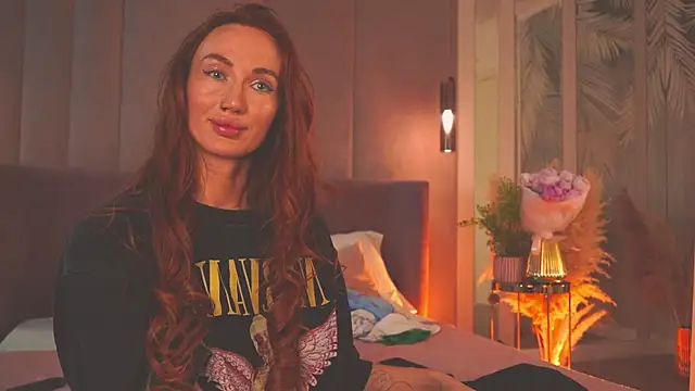 SerenaWest_ webcam