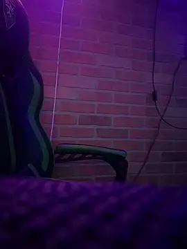chronic_vibez webcam