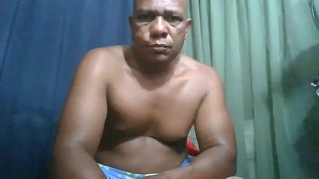 bigblackcock75 - Bigblackcock75's free webcam - UK Sex Cams