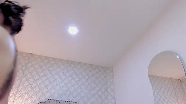 katherine_glow live cam on StripChat