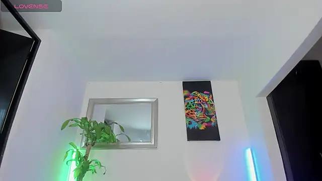Naughty_Blue webcam