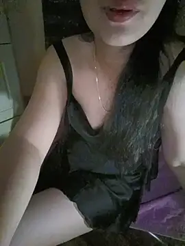 Jun-Mzzz webcam