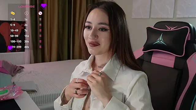 Fiona-Love webcam