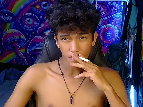 hugekenbigcock webcam