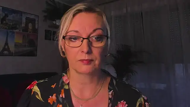 vanessa_chat webcam