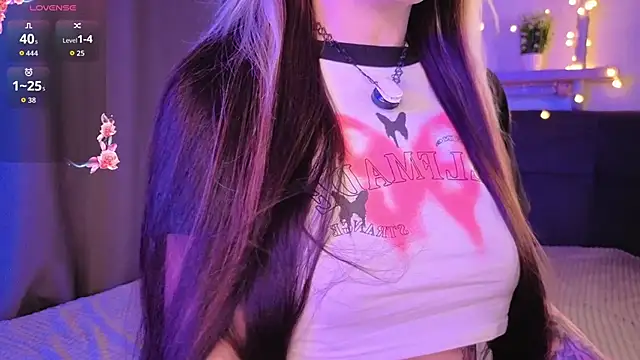 TristaRoht live cam on StripChat