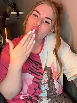 RedFoxQueen webcam