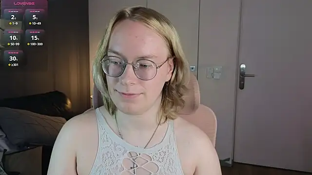 Amanda_Butlerr live cam on StripChat