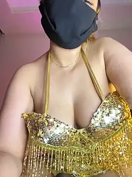 Inaa-Love webcam