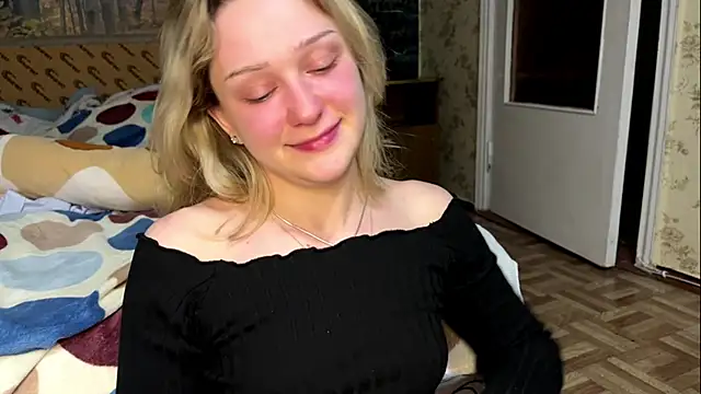 AlisiaStreitmatter webcam