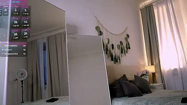 Amelia_Skyee webcam