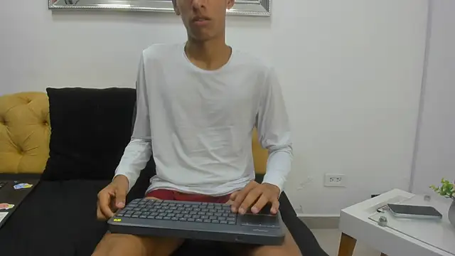 Zane_Belville webcam