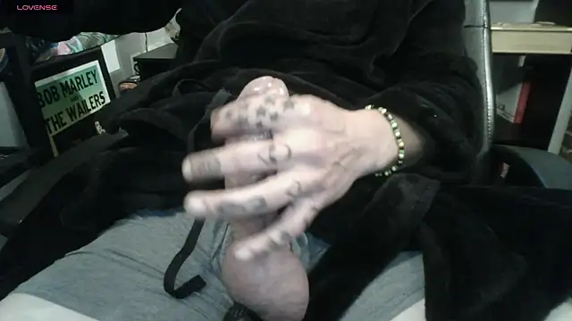XxBobbyDigitalxX webcam