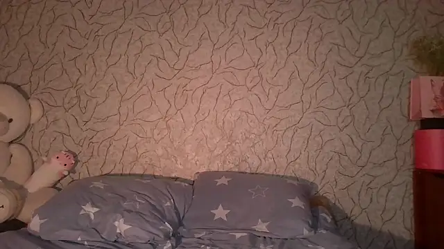 Alice_Pleasance live cam on StripChat
