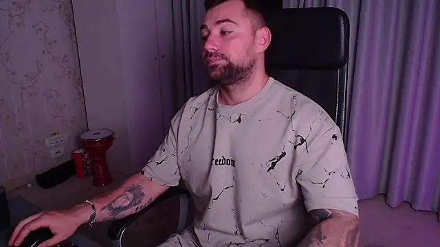 DuncanStone live cam on StripChat