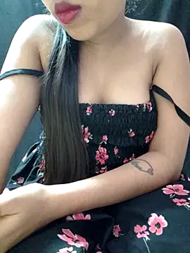 Roshni_98 webcam