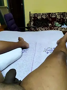 Brown_Munda047 webcam
