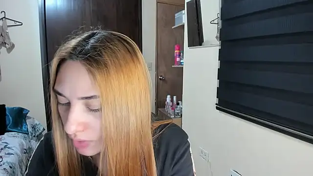 Amy_Walker webcam
