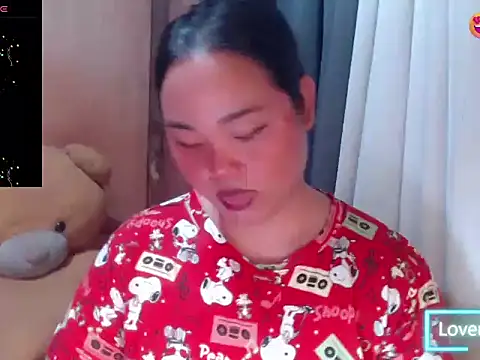 _Lylia webcam